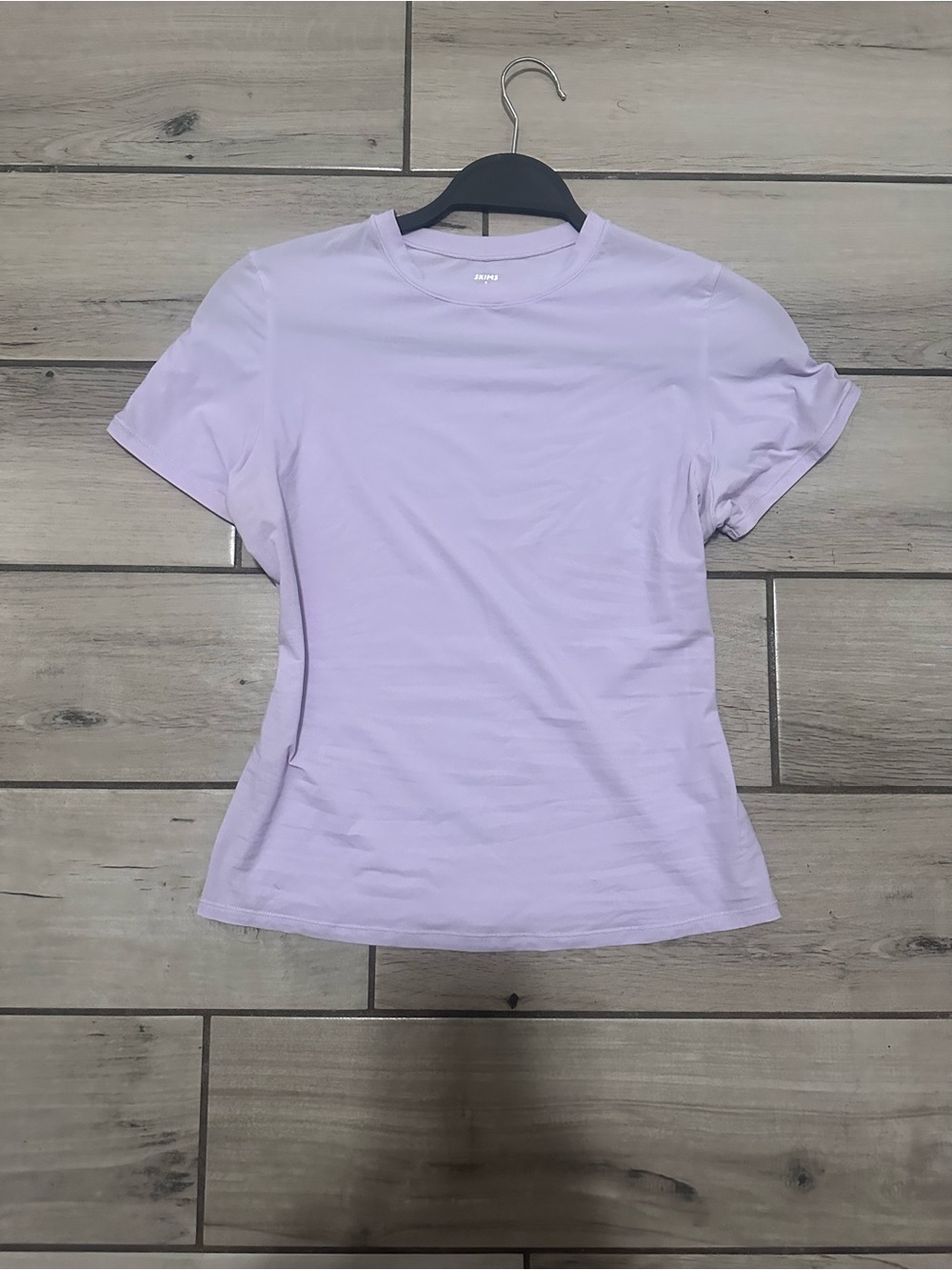 Skims fits everybody t shirt